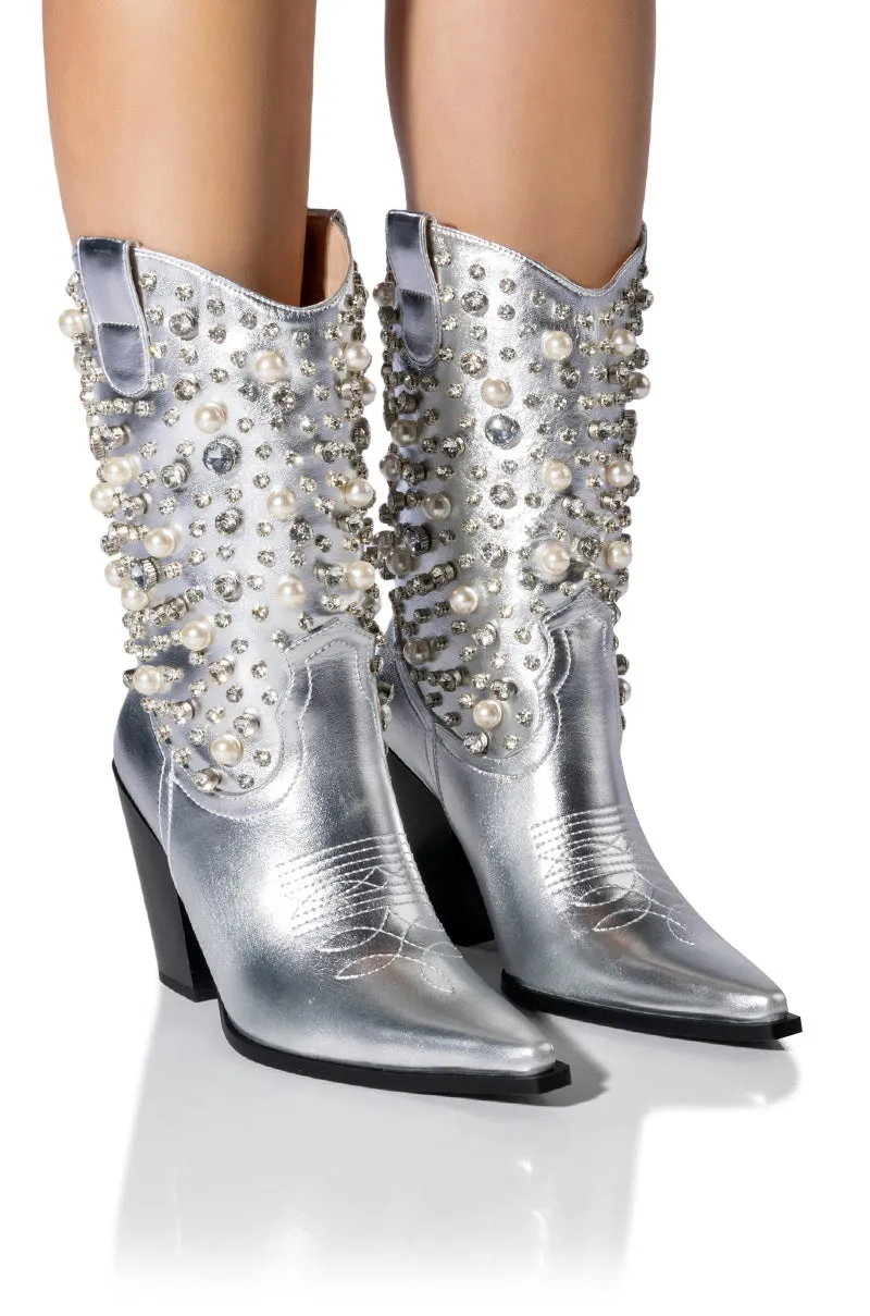 AZALEA WANG DYLAN WESTERN BOOTIE IN SILVER