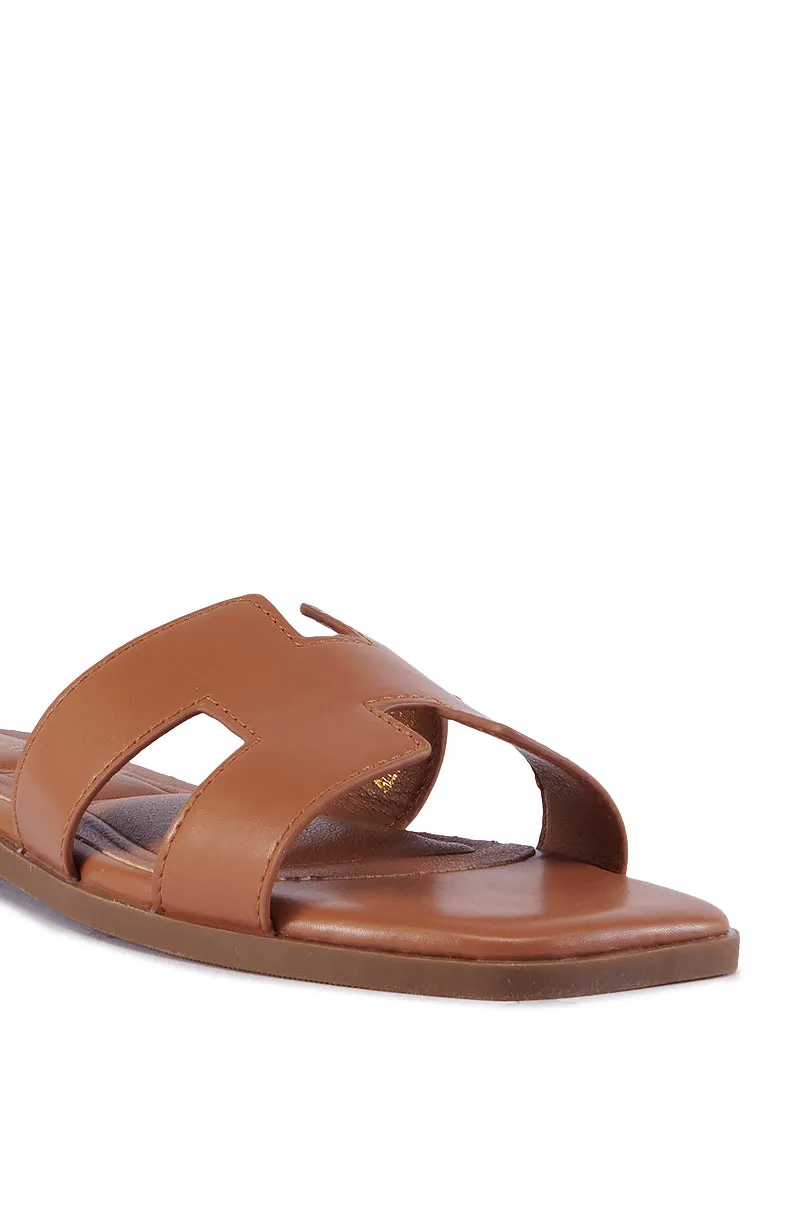 AZALEA WANG HOWDY NUDE FLAT SANDAL