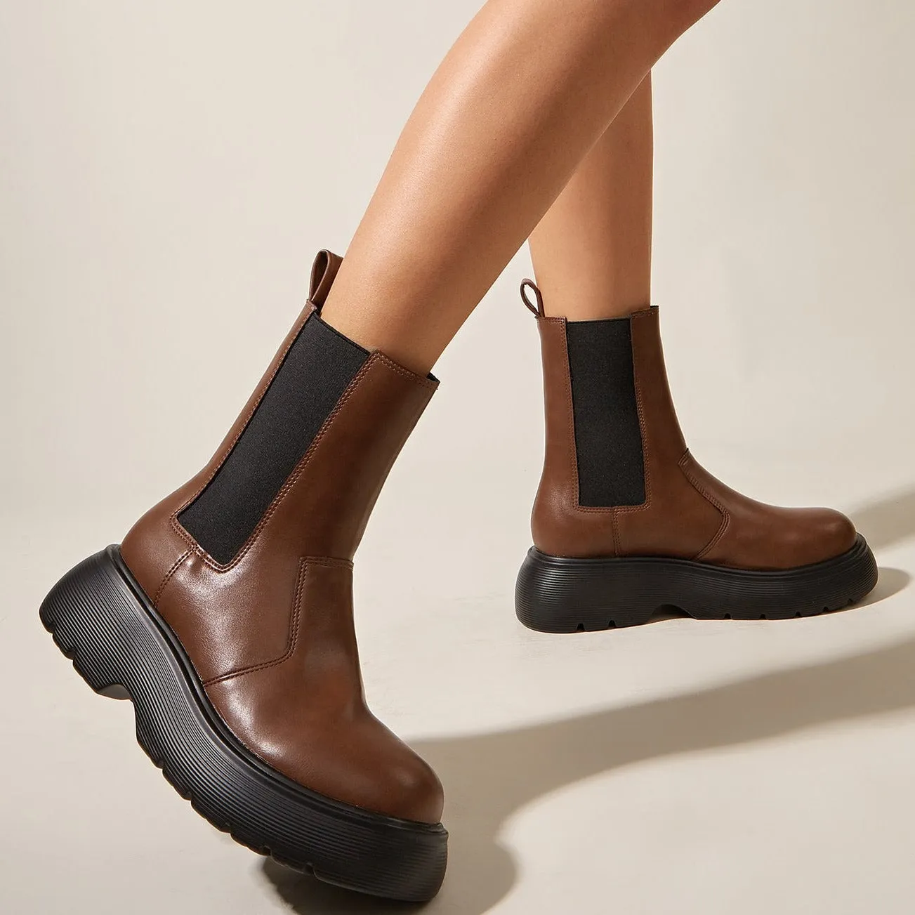 Thick-soled British Style Chelsea Boots