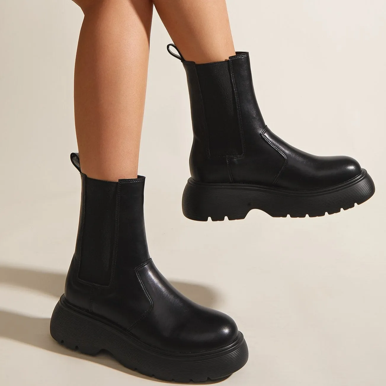 Thick-soled British Style Chelsea Boots