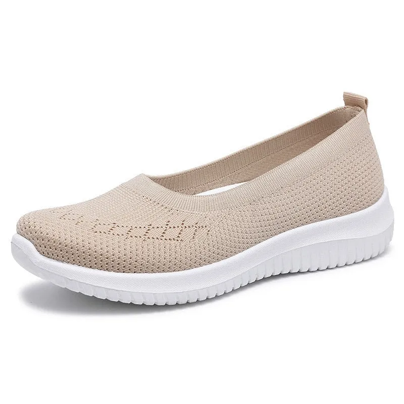 Women Casual Shoes Light Sneakers Breathable Mesh Summer knitted Vulcanized Shoes Outdoor Slip-On Sock Shoes Plus Size Tennis